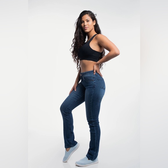 Barbell Apparel women’s athletic cut bootcut jeans, 32L - Picture 3 of 5